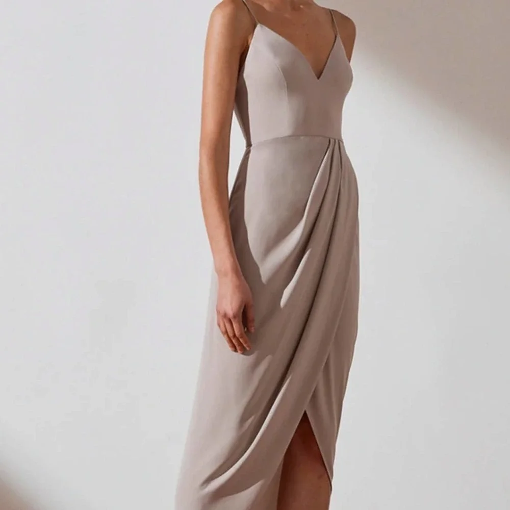 REVOLVE x Shona Joy dress in Oyster tulip hem size US 2
